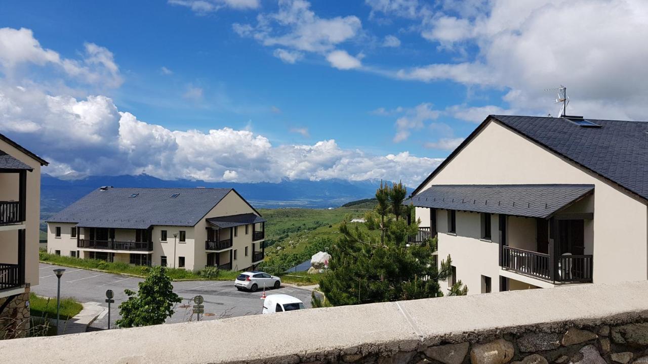 Charmant Studio Face Aux Pyrenees Font-Romeu-Odeillo-Via Exterior foto