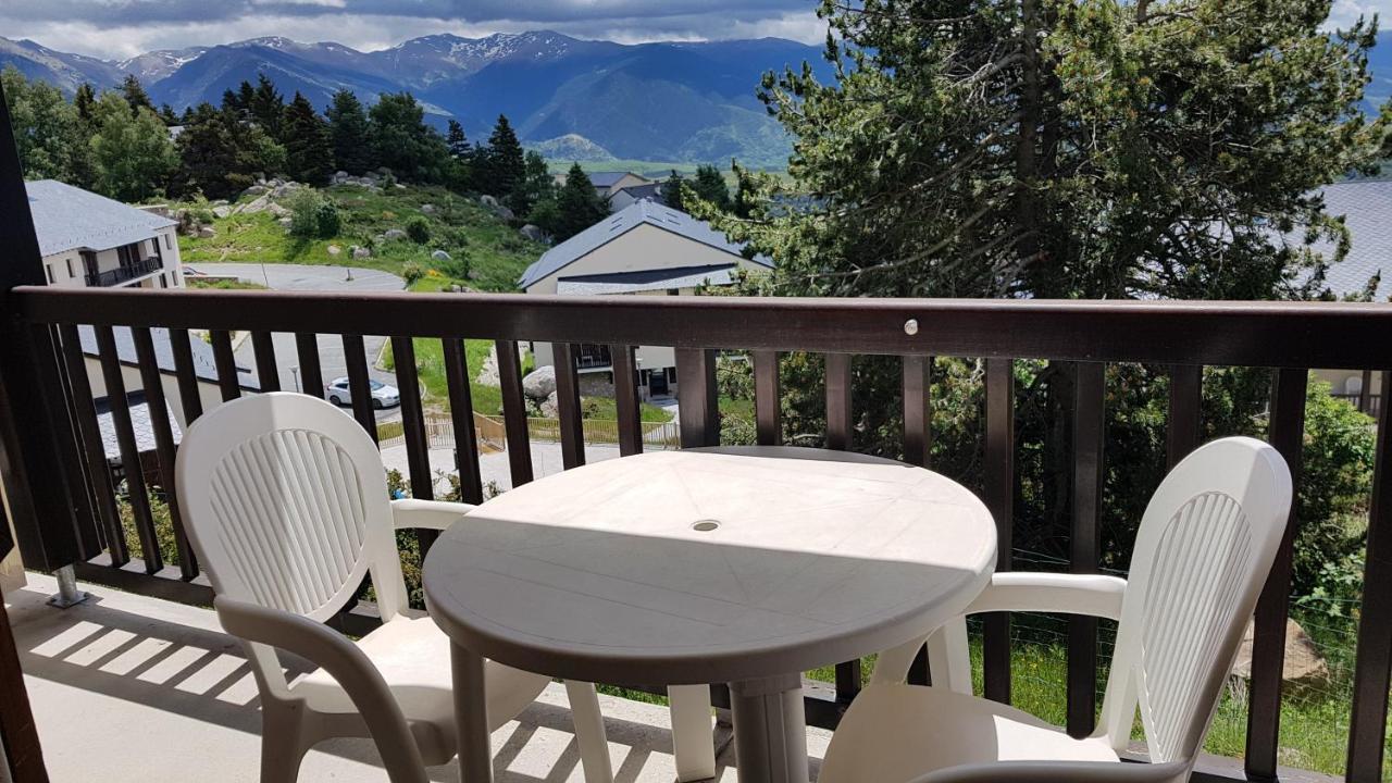 Charmant Studio Face Aux Pyrenees Font-Romeu-Odeillo-Via Exterior foto